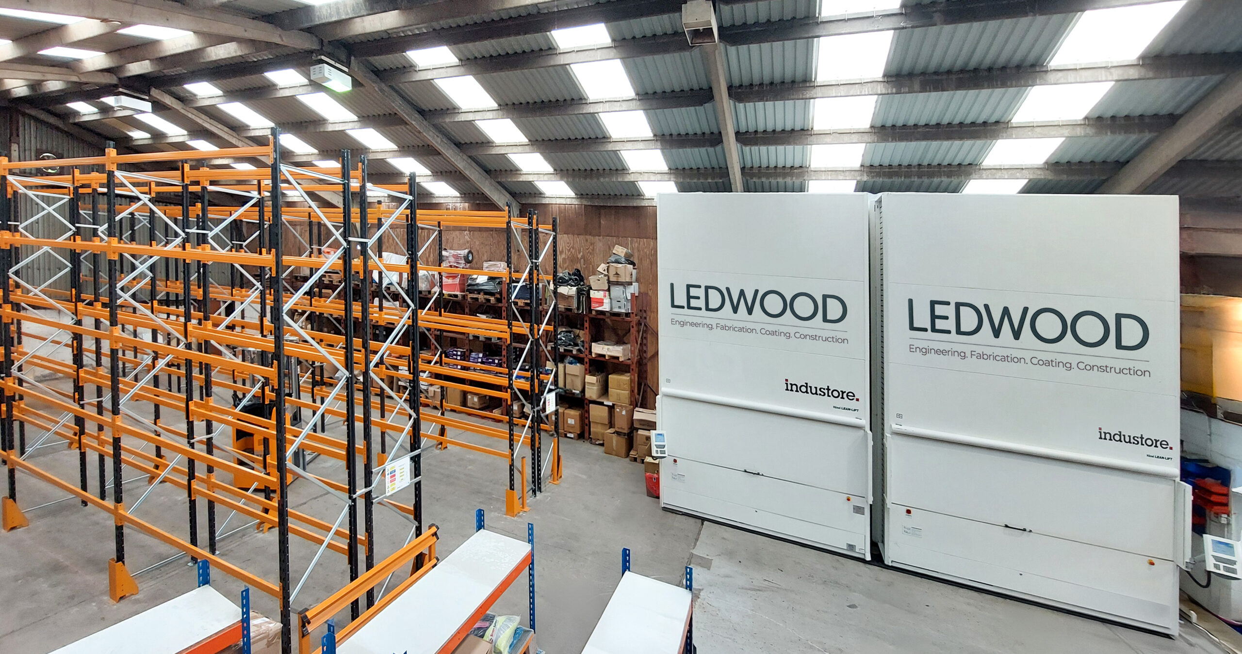 Warehouse transformation with Industore Lean-Lift